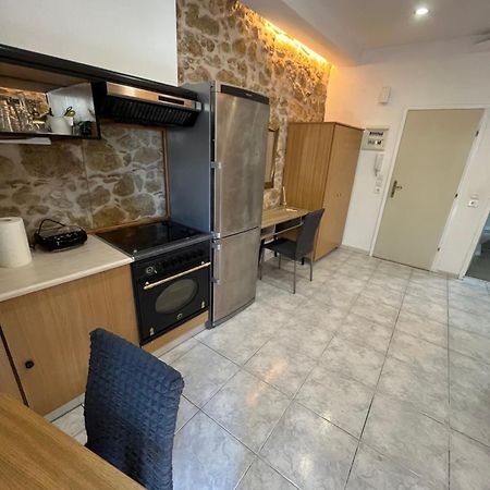 Papyrus City Centre Apartments Heraklion Exteriör bild