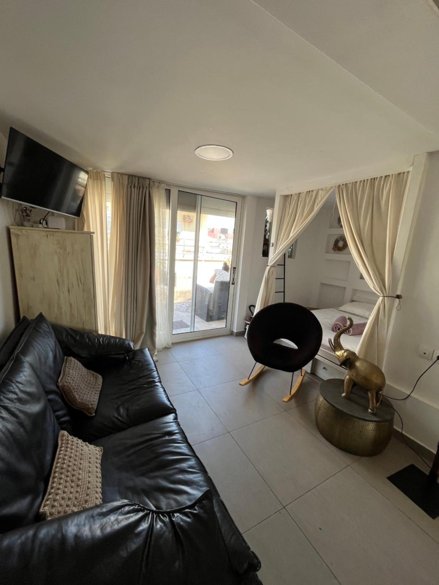 Papyrus City Centre Apartments Heraklion Exteriör bild