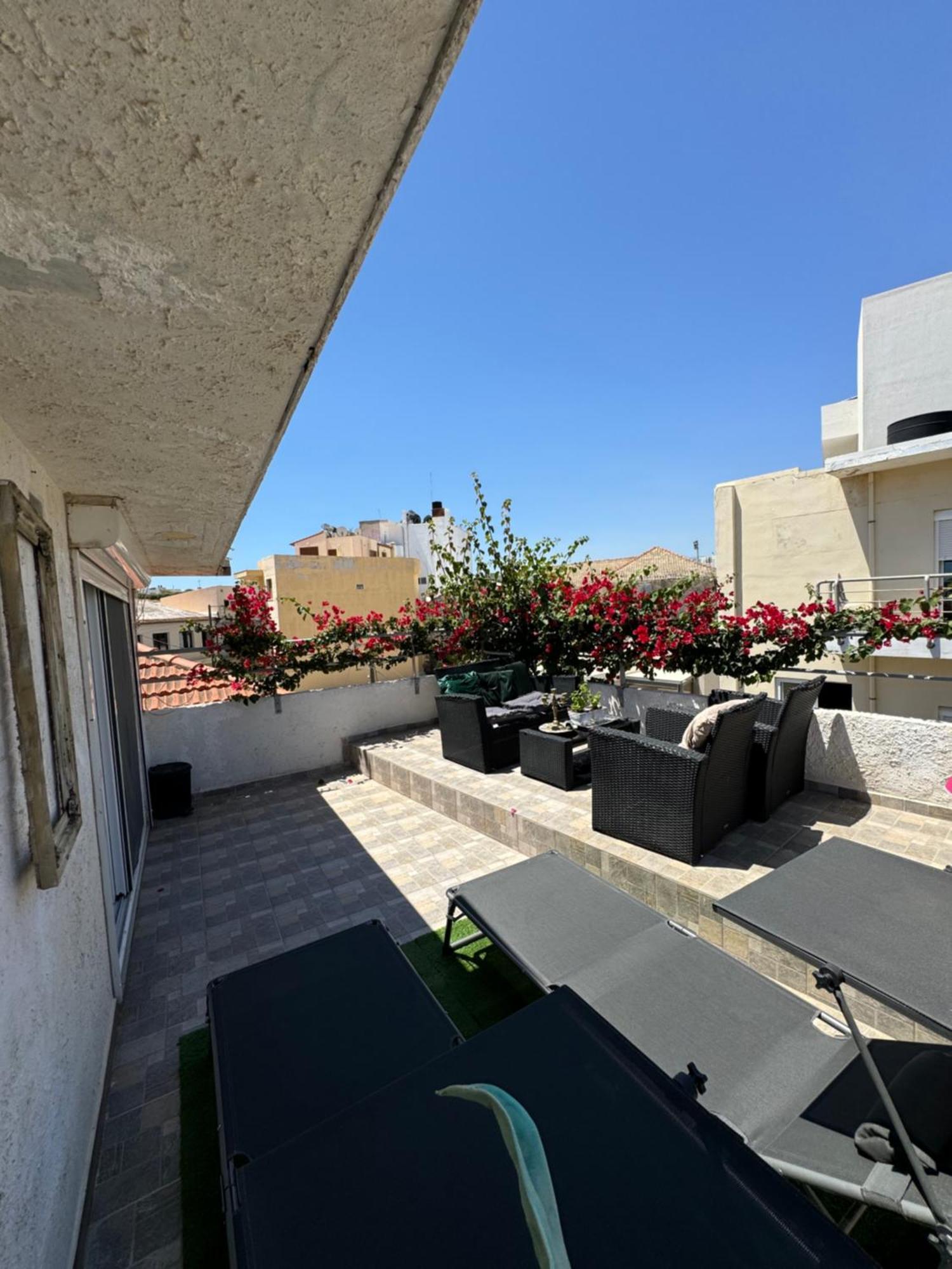 Papyrus City Centre Apartments Heraklion Exteriör bild
