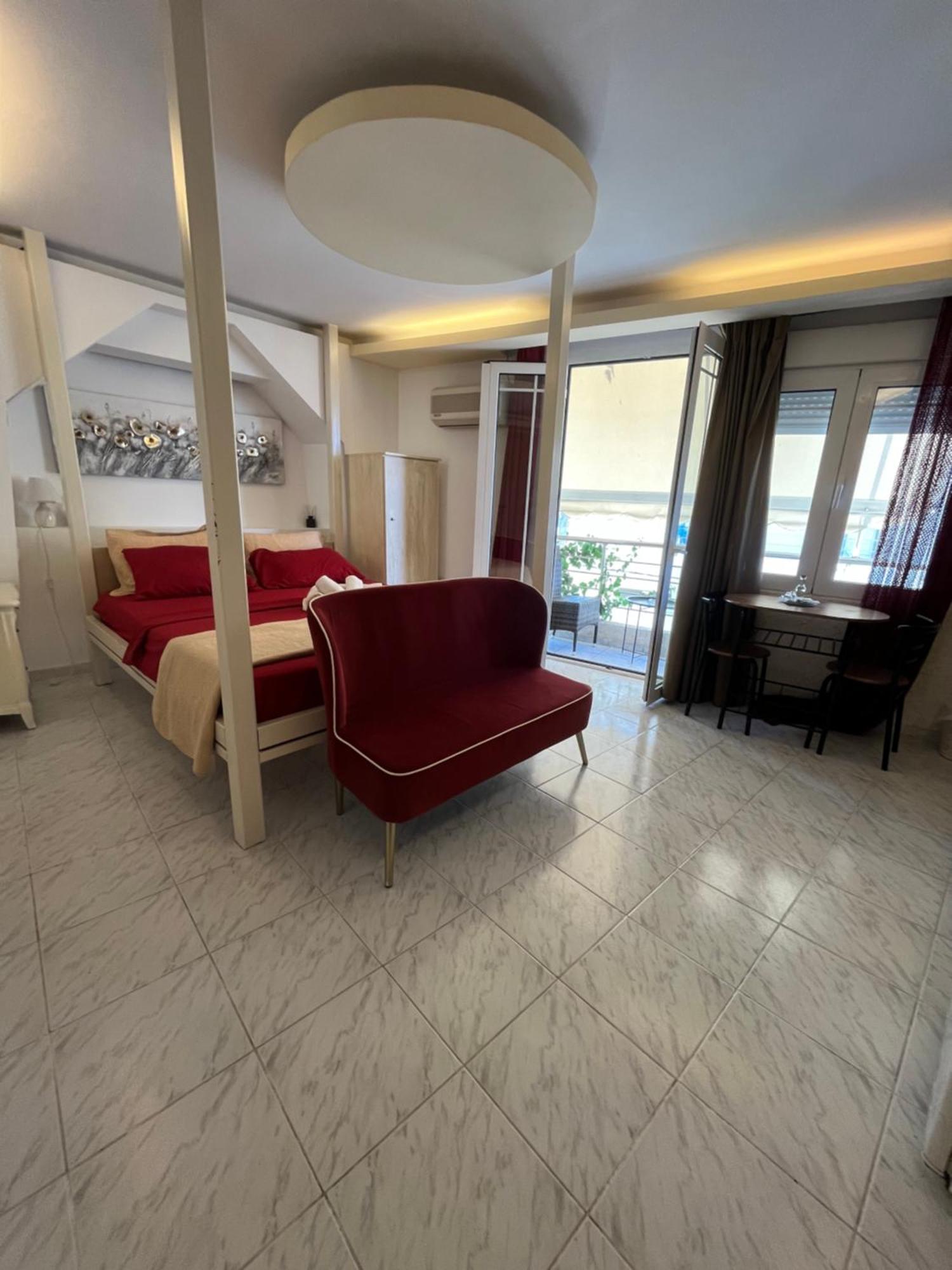 Papyrus City Centre Apartments Heraklion Exteriör bild